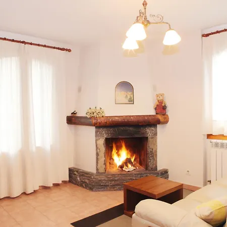 阿尔克瑟拉阿尔巴公寓